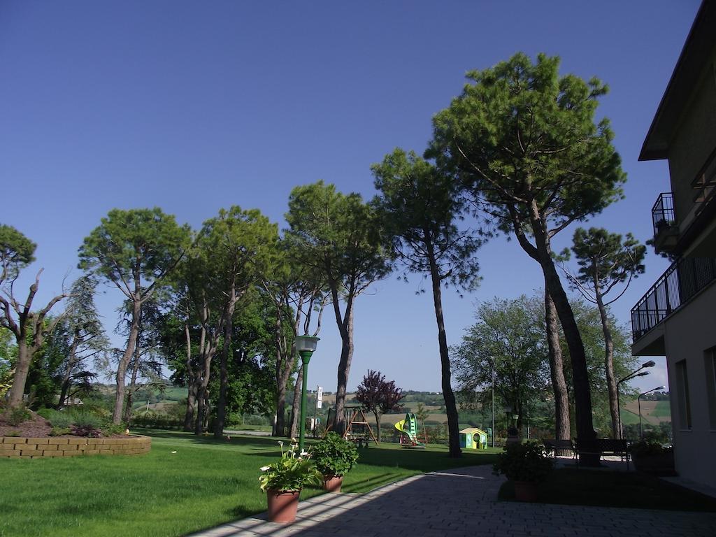 Hotel Ausonia Monte Porzio Εξωτερικό φωτογραφία