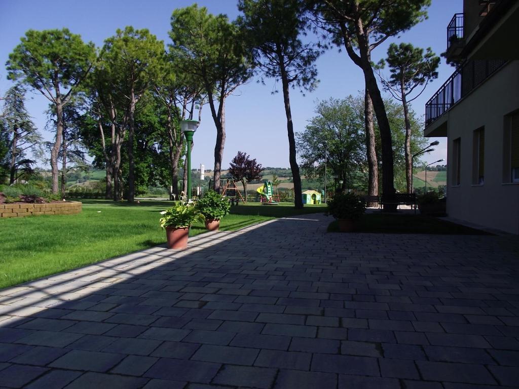 Hotel Ausonia Monte Porzio Εξωτερικό φωτογραφία