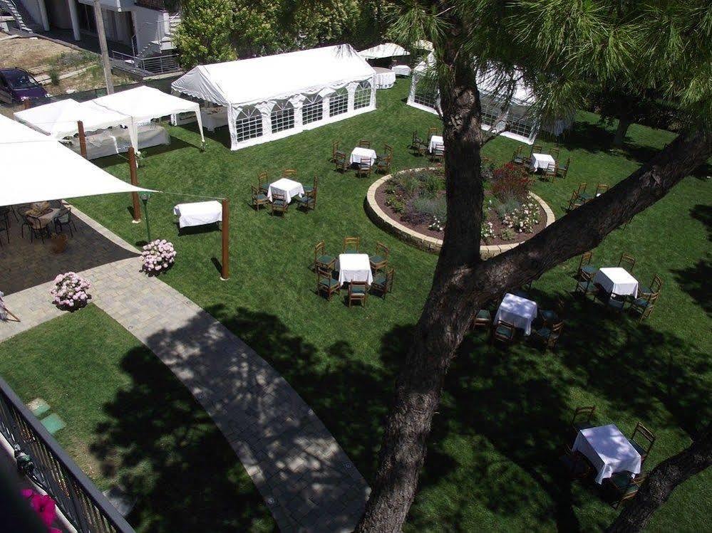 Hotel Ausonia Monte Porzio Εξωτερικό φωτογραφία